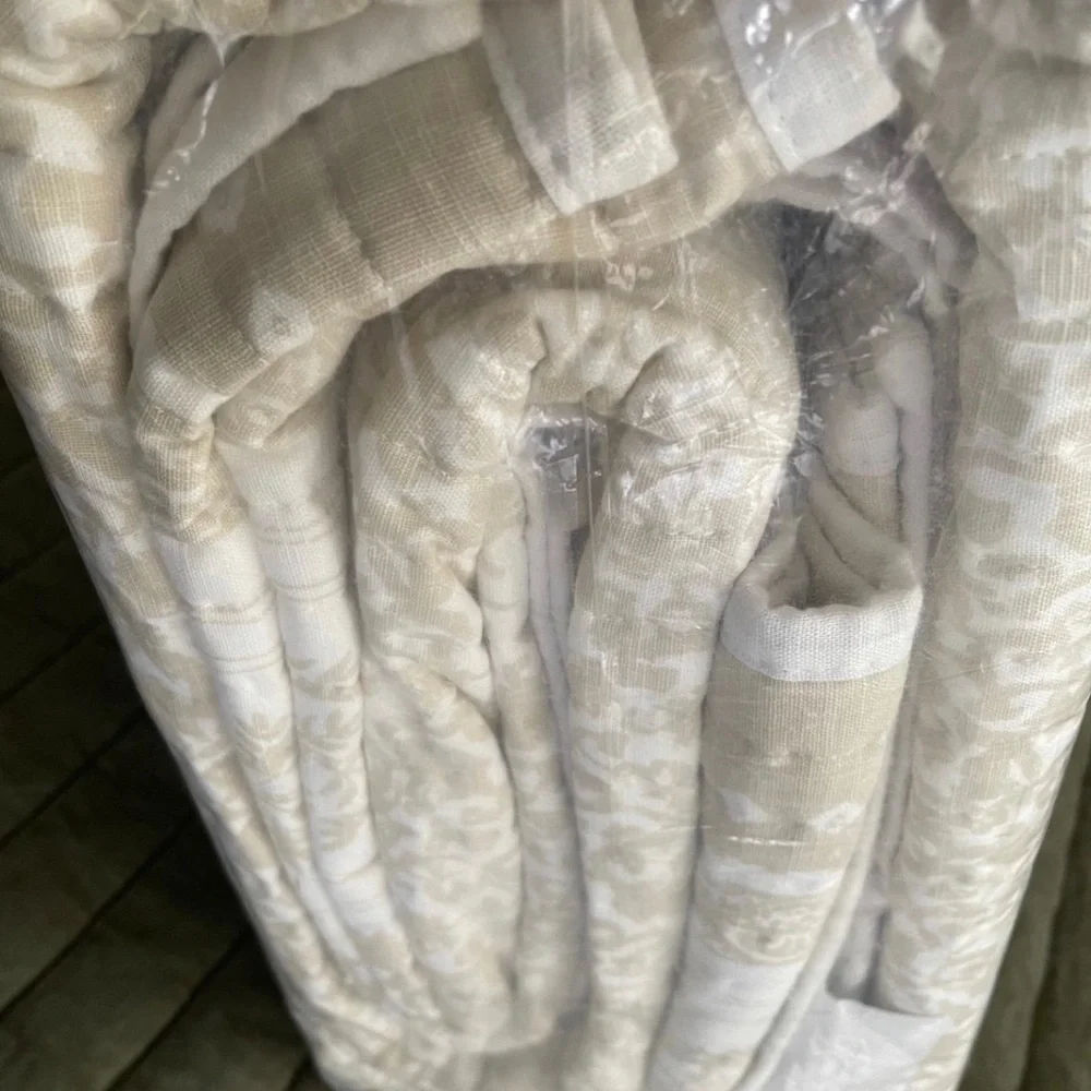 Full/Queen Decorative Border Cotton Slub Wood Block Print Quilt - Studio McGee
